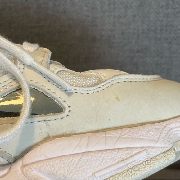 Adidas | Falcon Shoes Cloud White - Picture 7 of 12